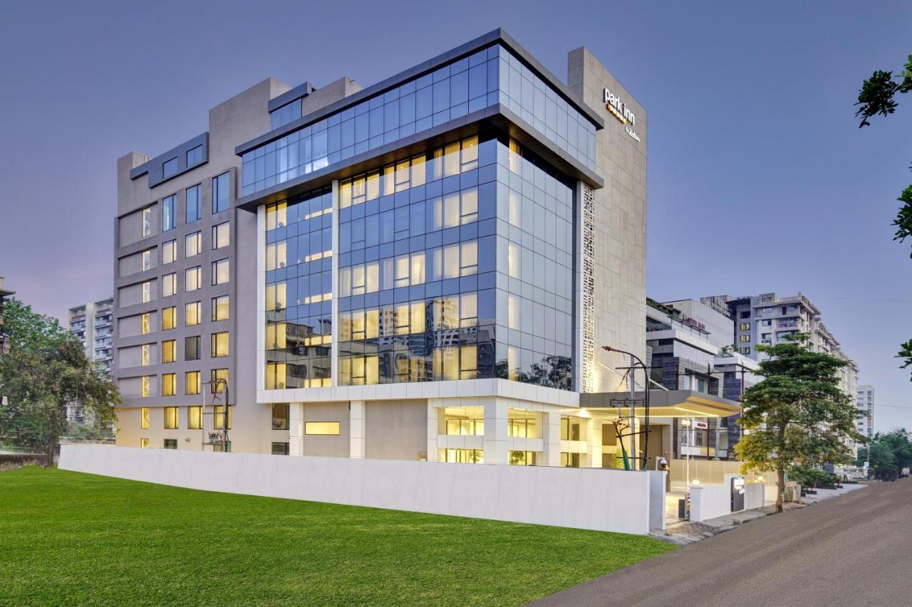 Park Inn By Radisson Súrat Exteriér fotografie