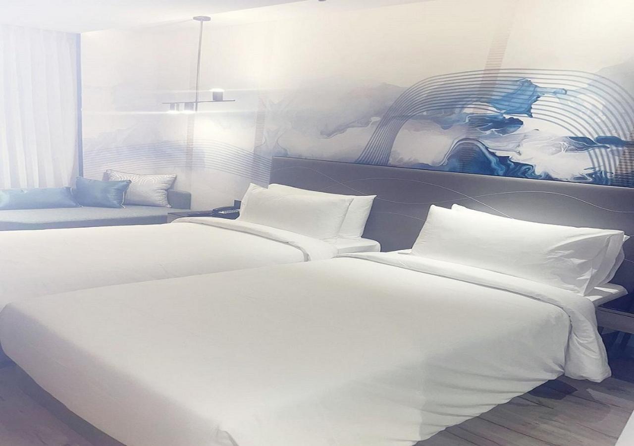 Park Inn By Radisson Súrat Exteriér fotografie